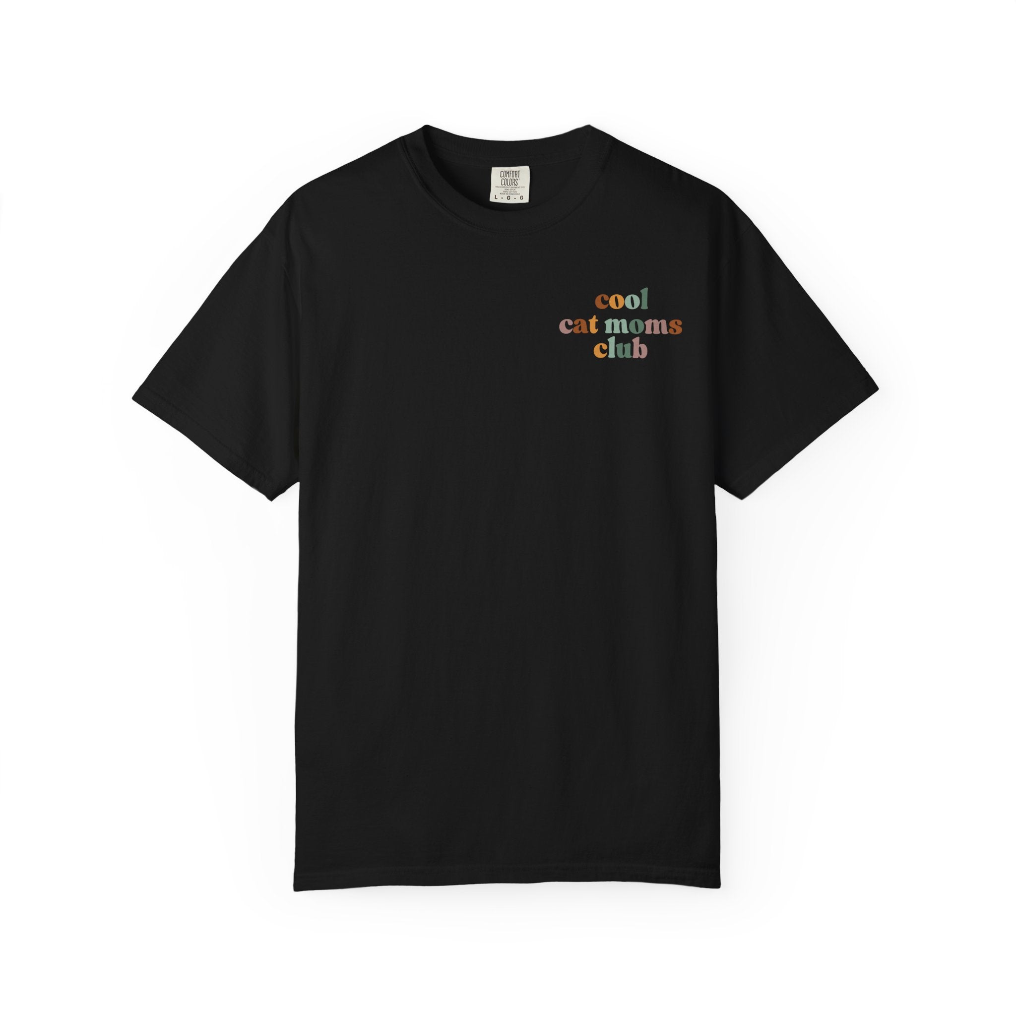 Cute "Cool Cat Moms Club" retro typography graphic t-shirt featuring pastel lettering for cat moms and cat lovers.